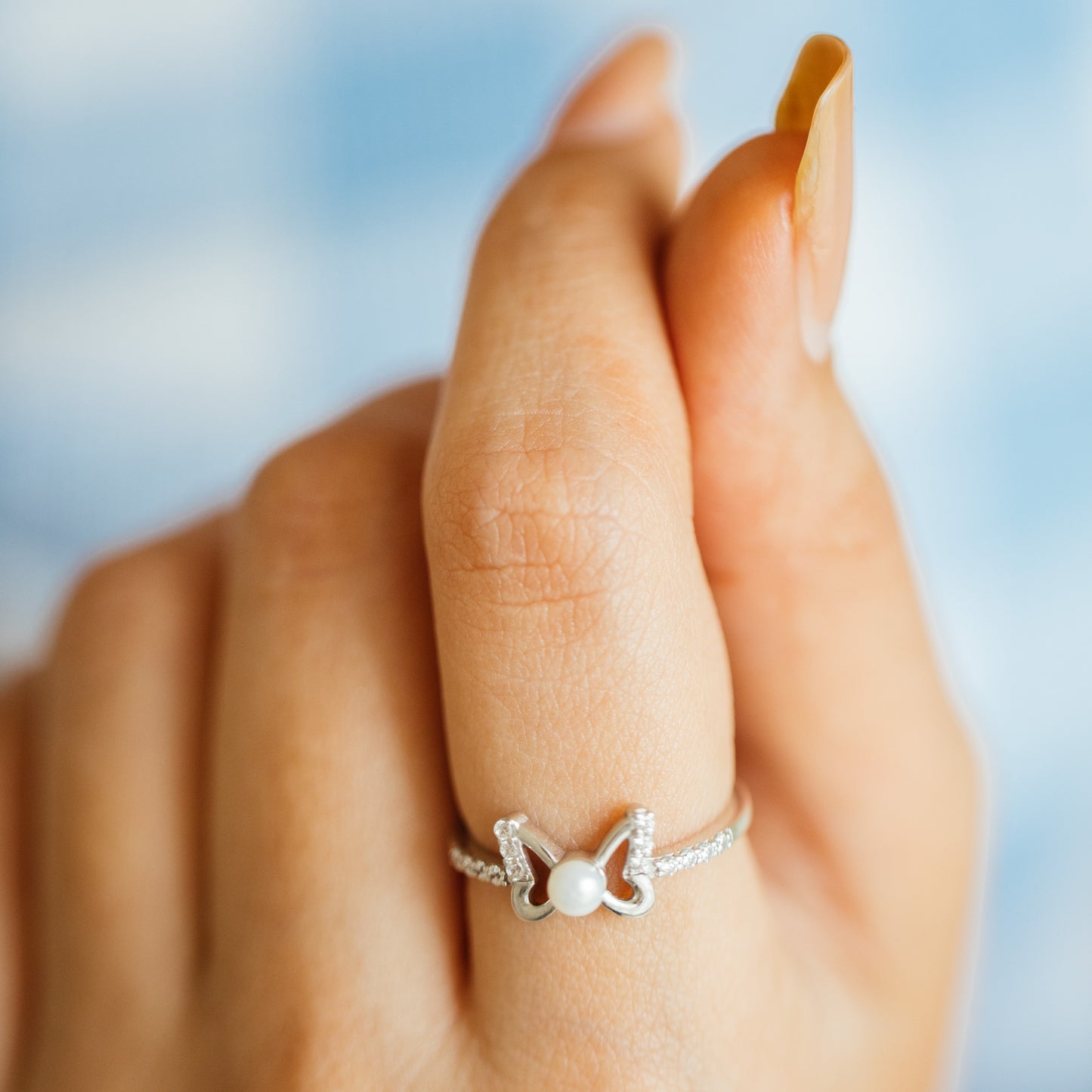 Flutter Pearl & 92.5 Silver Finger Ring