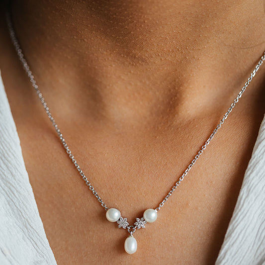 Grace Freshwater Pearl & 92.5 Silver Necklace Set